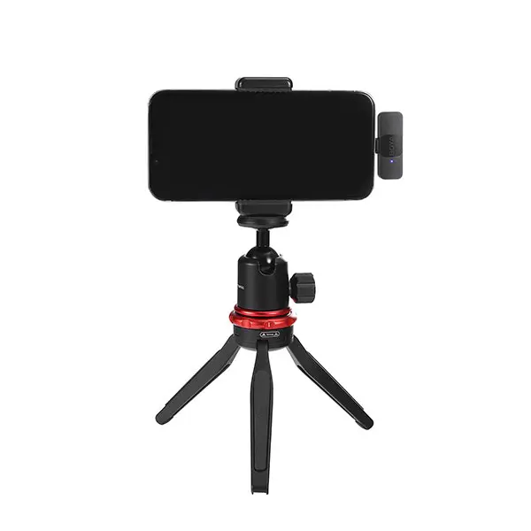 Boya-BY-V20--Ultracompact-2.4GHz-Wireless-Microphone-System-3-600x600.webp