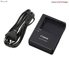 [01319] Canon E8 CAMERA CHARGER