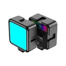 [0005620] Ulanzi VL49 RECHARGEABLE MINI RGB LIGHT